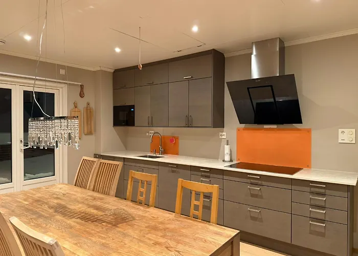 World Championship Ski 2025-Cozy House For Rent